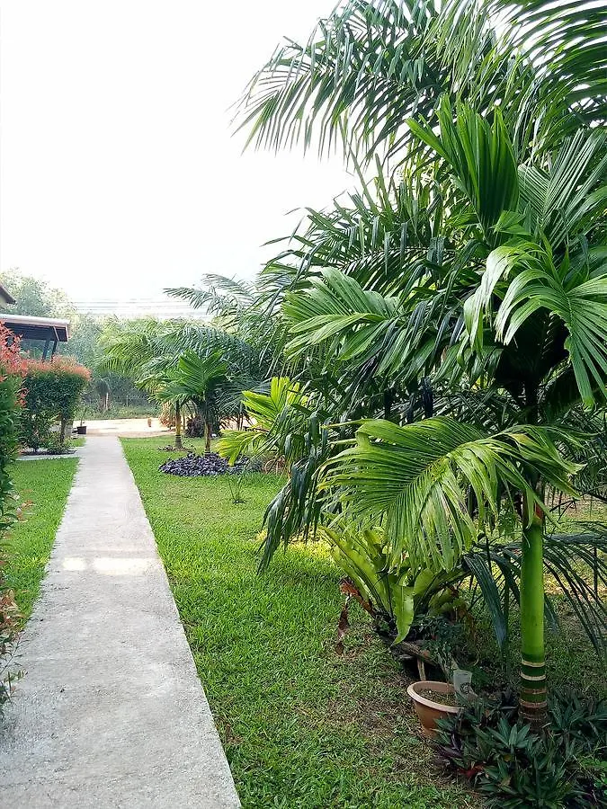 班瑞纳兰达酒店 Ko Lanta 3*,