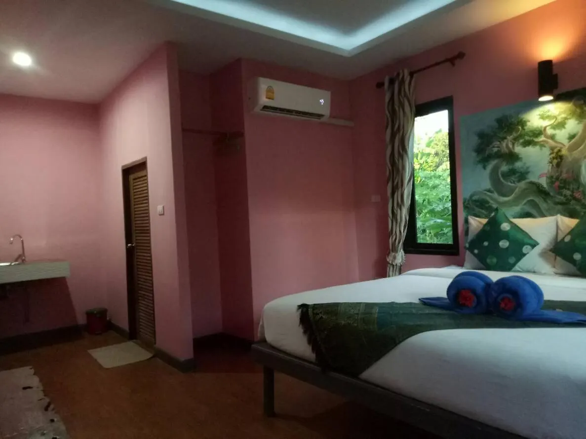 班瑞纳兰达酒店 Ko Lanta 度假村