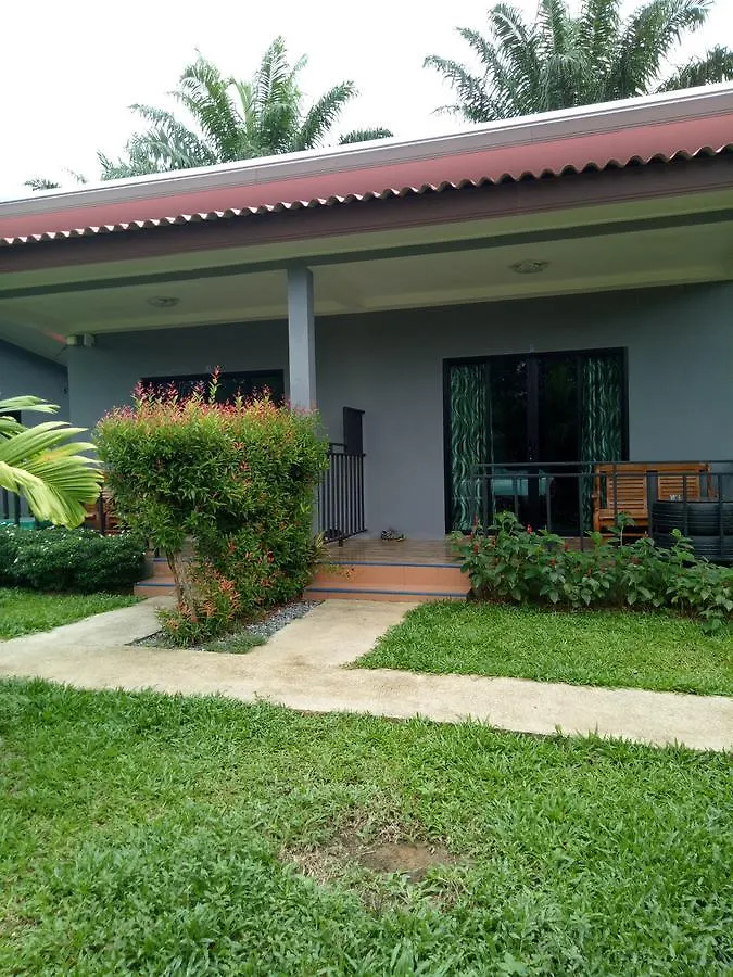 班瑞纳兰达酒店 Ko Lanta