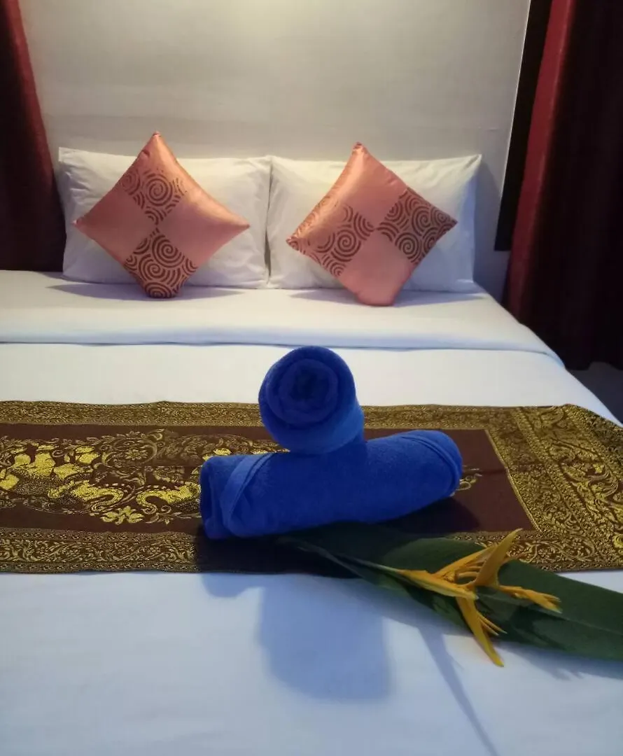 班瑞纳兰达酒店 Ko Lanta 度假村